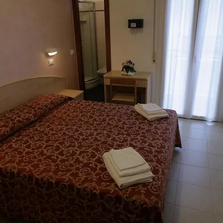 Belmar Отель 2*